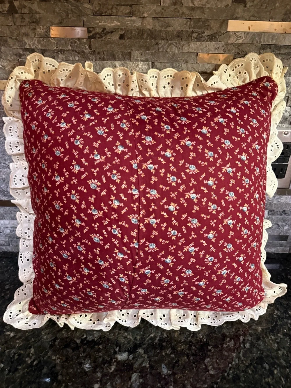 Vintage Granny Core Patchwork Dresden Plate Handmade Throw Pillow